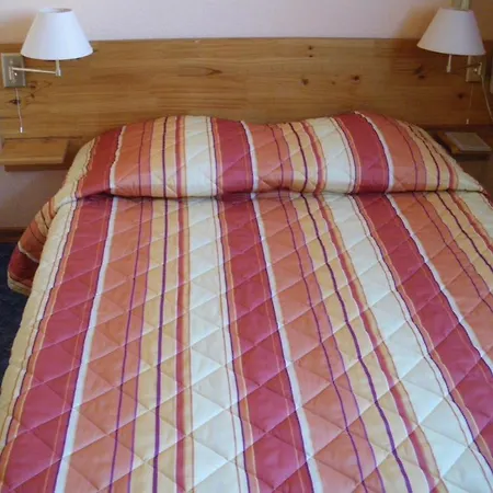 圣克莱尔酒店 2*